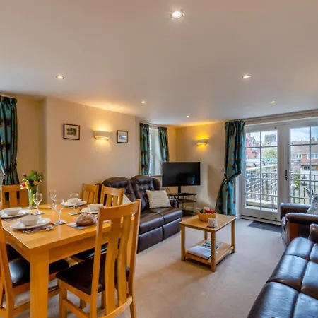 別荘 3 Bed In Whitby Oc-W088 *