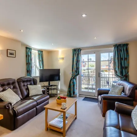 3 Bed In Oc-w088 Nyaraló *